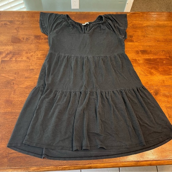 Wonderly black gray tiered dress size small - Picture 1 of 6